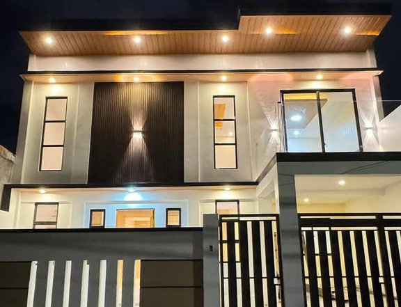 Pre-Owned 3-bedroom Single Detached House For Sale in  san lorenzo Santa Rosa Laguna