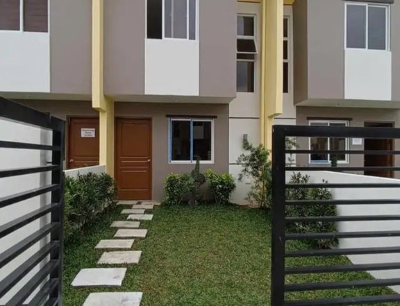 2-Bedroom Townhouse For Sale In Naic Cavite | P3500 Monthly Equity in 12 Months