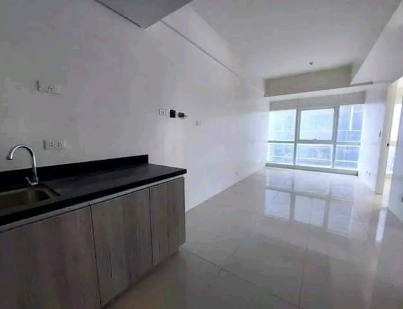 Ready For Occupancy 32.46 sqm 1-bedroom Residential Condo For Sale in Makati