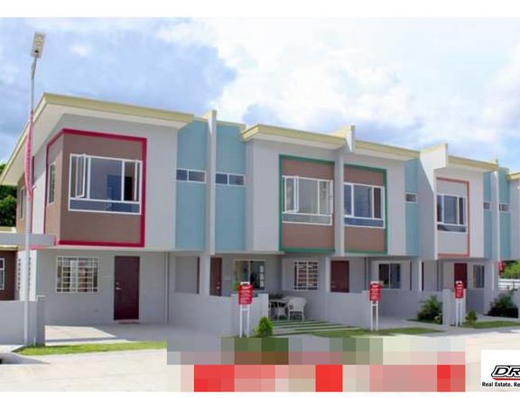 3-bedroom Townhouse Total Improved 94.75 sqm. For Sale in Imus Cavite