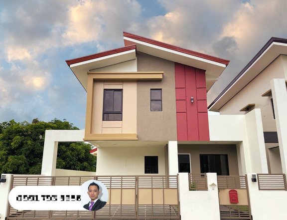 [RFO] 4-bedroom Single Attached House For Sale in Imus Cavite