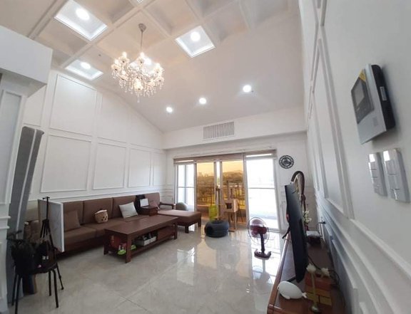 Fully Furnished 3BR Penthouse Condo Unit inside Clark