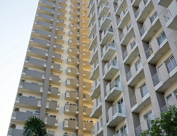 Foreclosed 35.18 sqm 1-BR Condo Laureano Di Trevi Makati City Unit 1710