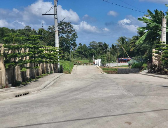 Retirement Place in Cavite for sale bulit your own-Lot only