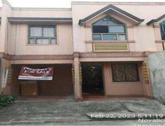 foreclosed townhouse in KALIGAYAHAN, NOVALICHES, QUEZON