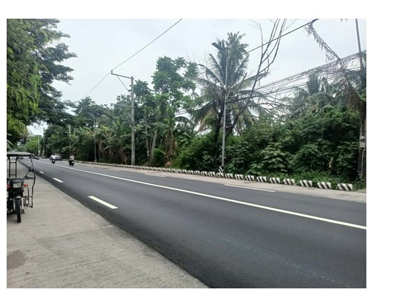 Commercial lot with clean title. Direct from the owner