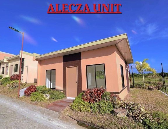Alecza Single Firewall with 2 bedrooms and provision for carport