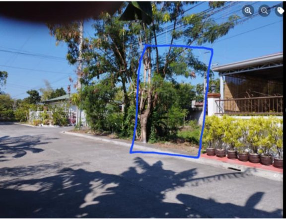 Lot for sale, peaceful environment