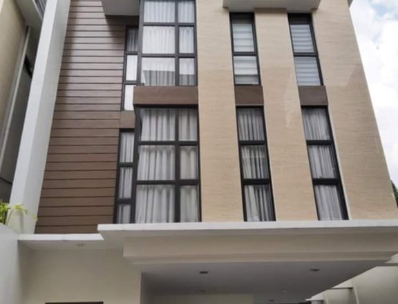 2-bedroom Single Attached House For Sale in Quezon City / QC Metro Manila