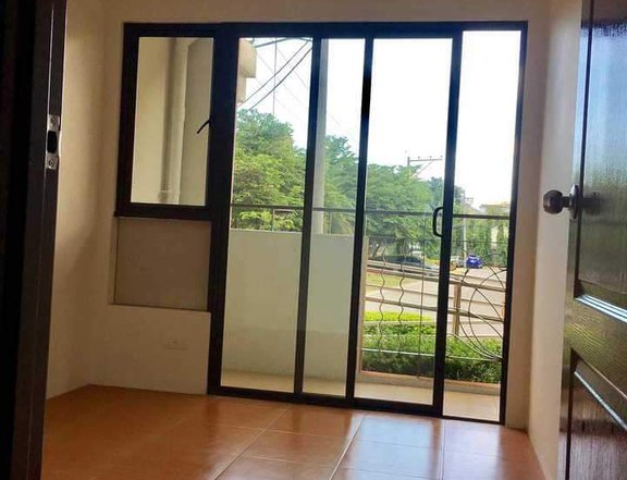 2 Bedroom RFO unit at One Oasis Cebu