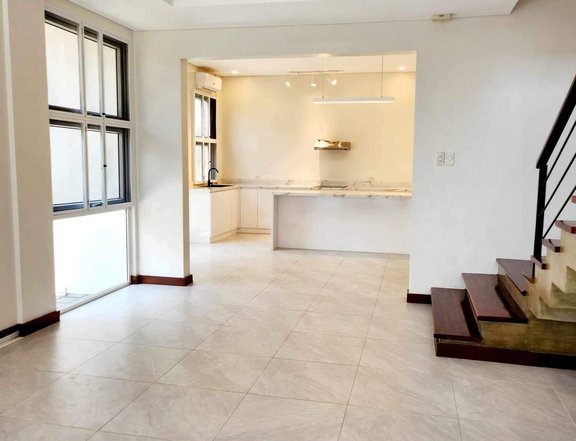 3-bedroom Townhouse For Rent in Taguig Metro Manila