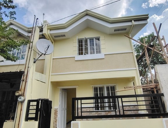 Pre-Owned 2-bedroom Townhouse For Sale