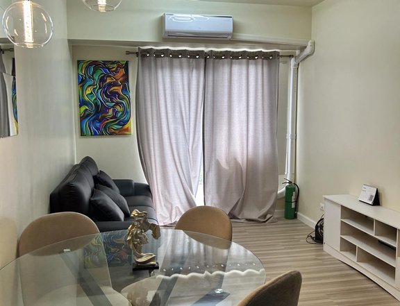 Furnished 51.60 sqm 2-bedroom Condo For Sale in Arca South Taguig Metro Manila