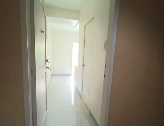 Newly Renovated One-Bedroom Condo Unit Near BGC (RUSH/NEGOTIABLE)