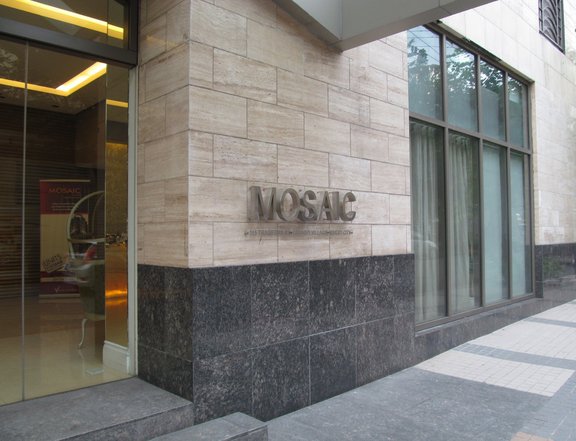 Foreclosed 36.00 sqm Studio Condo For Sale in Mosaic Tower Makati Unit 16J