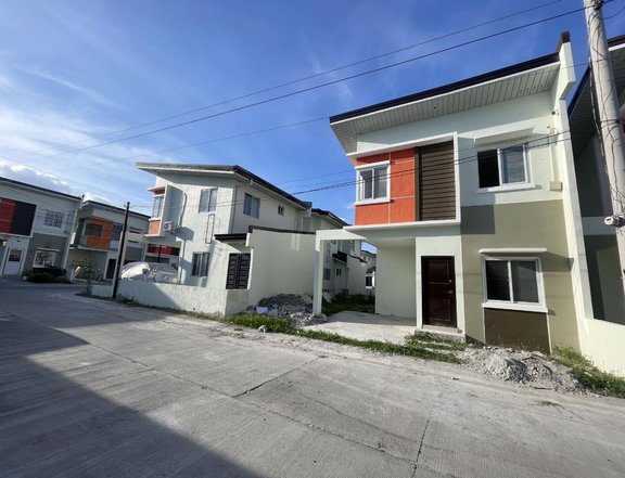 3-bedroom Single Attached House For Sale in Angeles Pampanga