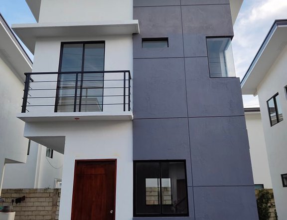 3-bedroom Single Detached House For Rent in Danao Cebu