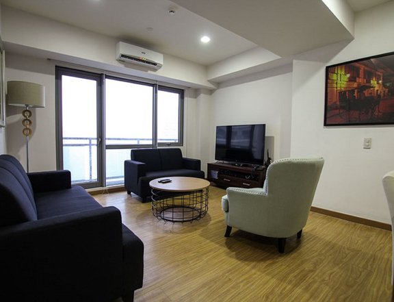 FOR SALE: Fully Furnished Bi-Level Unit 3BR Acqua Private Residences