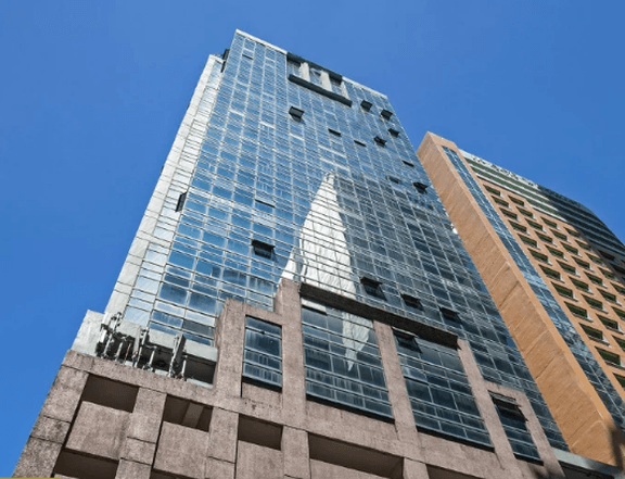 Pre-Owned 178 sqm Office Space For Sale in Valero St. Salcedo Makati with 2 parking slots