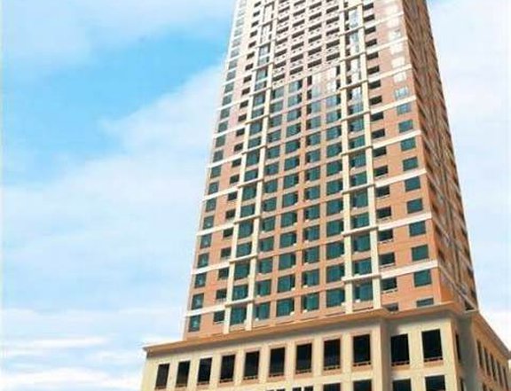 Pet-Friendly Condo in Makati near RCBC, Greenbelt, Ayala, CEU and Don Bosco Makati