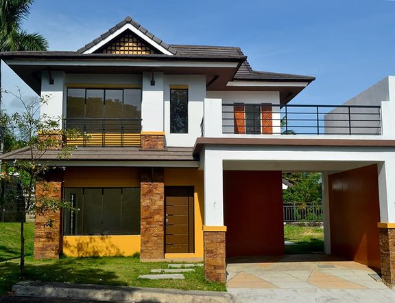 Residential Resort 3-bedroom House and Lot For Sale near Tagaytay