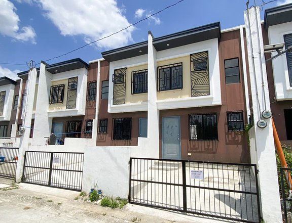 2BR Townhouse in Lipa Batangas for RENT