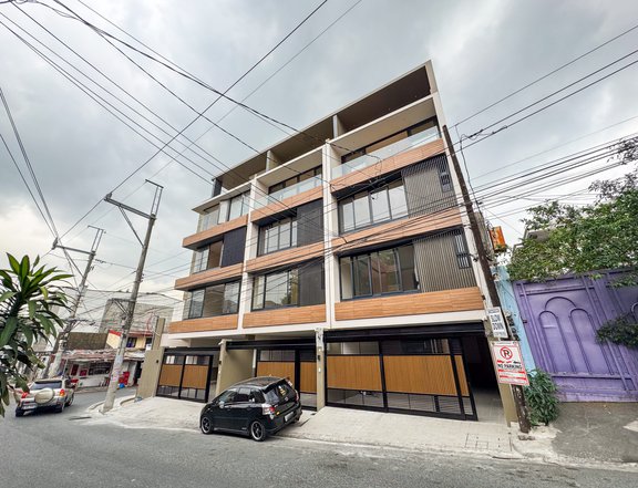Modern Luxury Townhouse with 3 Bedrooms in San Juan, Quezon City near Greenhills