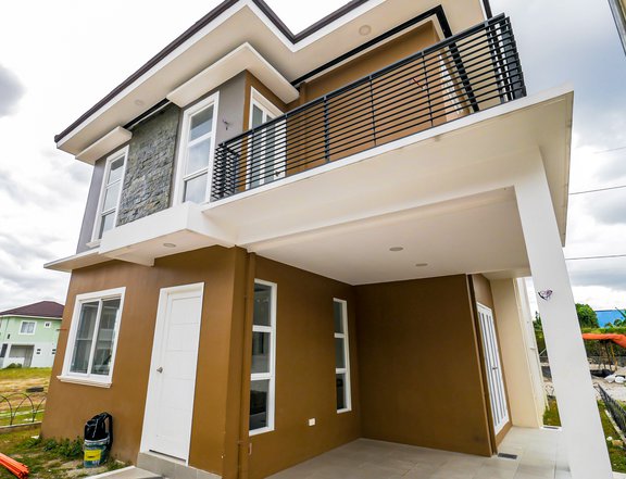 5 Bedroom Ready for Occupancy Single Detach House  Cavite near DLSU