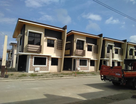 Single Attached Complete Finish in  CAVITE| 4BR