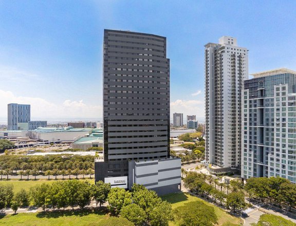 Ready-for-occupancy premium office space for sale in Parkway Corporate Center, Filinvest City