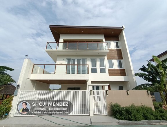 Brand New  Modern 3Storey House and Lot in Greenwoods, Pasig City