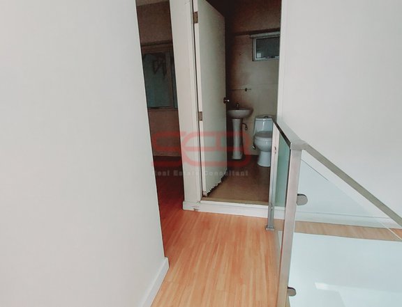 40.60 sqm 2-bedroom Condo For Rent at BGC, Taguig