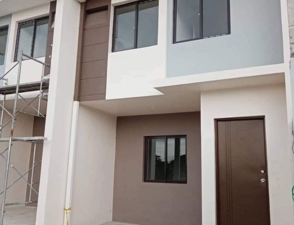 The first and only townhouse development in AyalaLands Nuvali.