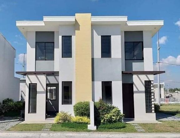 Pre-selling 3-bedroom Duplex / Twin House For Sale in San Pablo Laguna