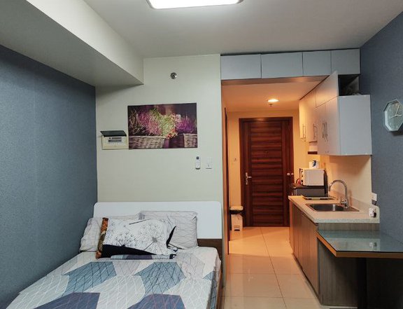 Horizons 101: RFO Condo, Fully Furnished Studio unit FOR SALE