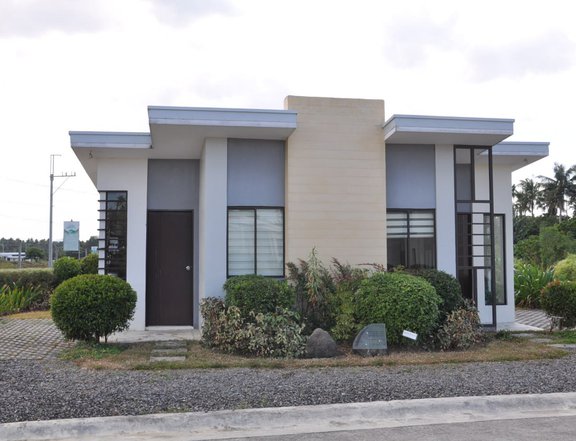 RFO 2-bedroom Duplex House in Amaia Scapes Lucena Quezon Province