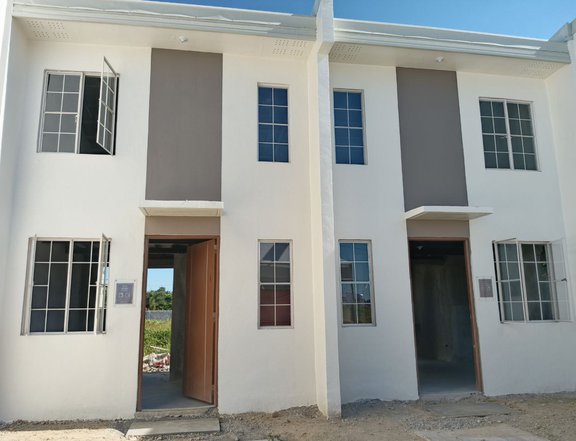 Php 14K monthly Sunnyvale 2 End Unit Santa Ignacia Tarlac