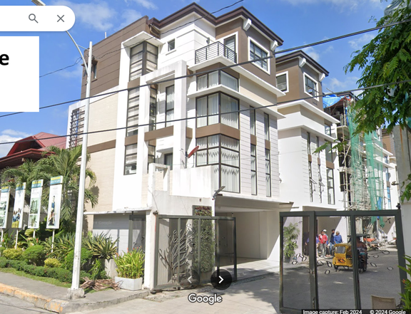 Luxurious 4-Storey Townhouse in Tandang Sora