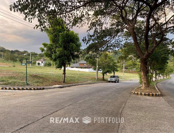 FOR SALE! 446 sqm Vacant lot in Eastland Heights in Antipolo City