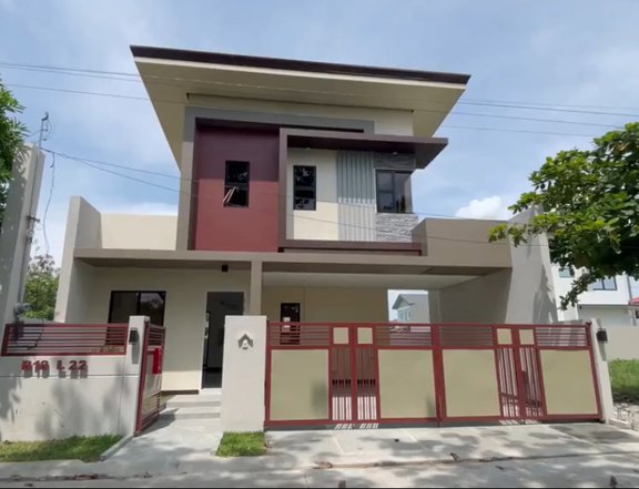 4-bedroom Single Attached House and Lot for Sale in Anabu Imus Cavite