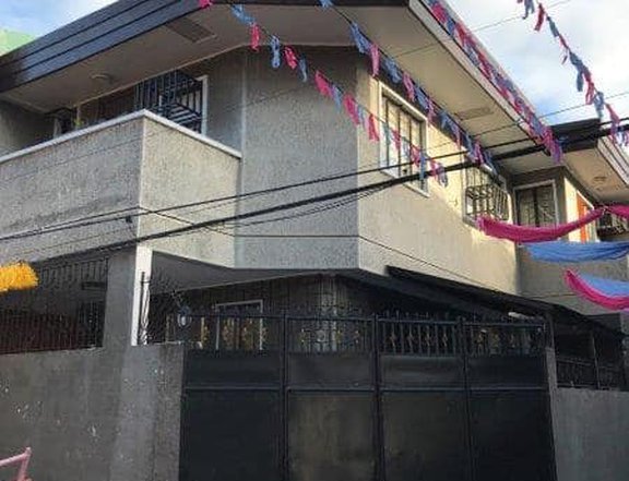 Newly renovated house near Arnaiz Avenue Makati