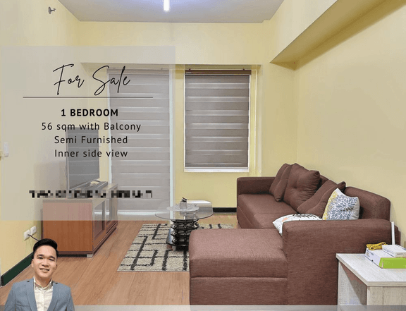 RUSH SALE: 1BR Condo in BGC's Two Serendra - Meranti Tower