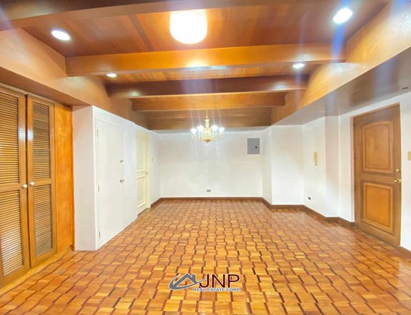 Pre-Owned 58.03 sqm 1-bedroom Residential Condo For Sale in Makati