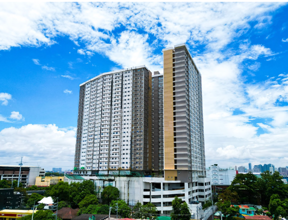 RFO  RENT TO OWN   Condo For Sale near University Belt  COVENT GARDEN Sta Mesa Manila