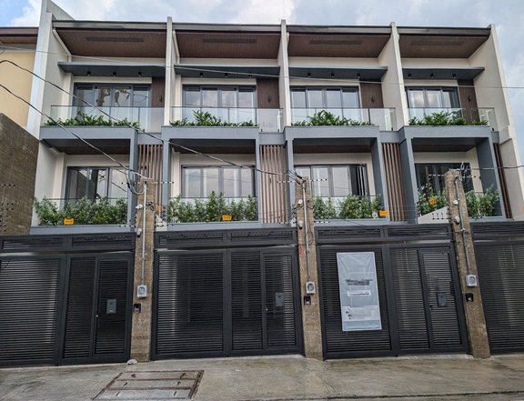 RFO Townhouse For Sale in Sikatuna Village Quezon City / QC Metro Manila - Sikatuna Village