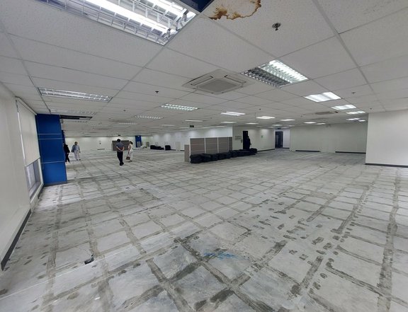 Semi-Fitted PEZA Office Space for Lease in Quezon City