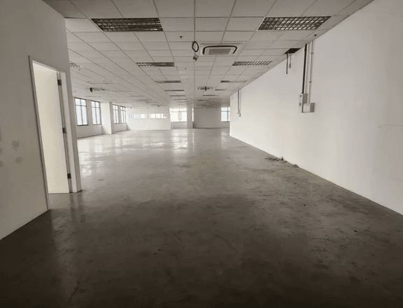 Warm Shell Office Space for Lease in Quezon City 1000 sqm