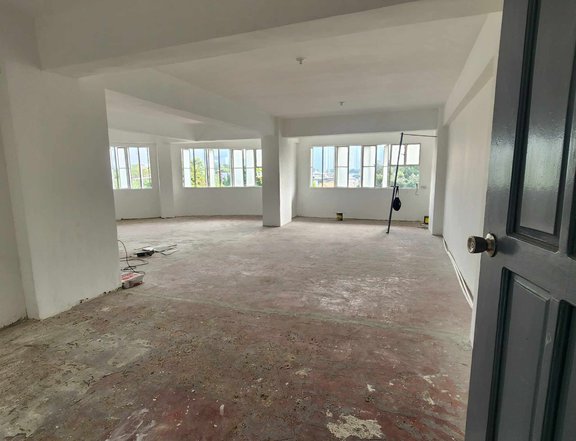 For Rent Lease Warm Shell 150sqm Office Space Quezon City