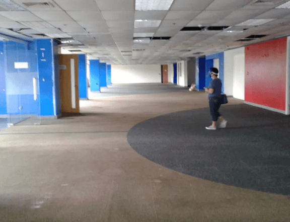 Office Space for Lease Semi Fitted in Quezon City