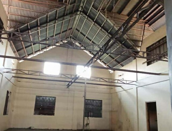 WAREHOUSE FOR LEASE UPPER BANLAT, TANDANG SORA, QUEZON CITY